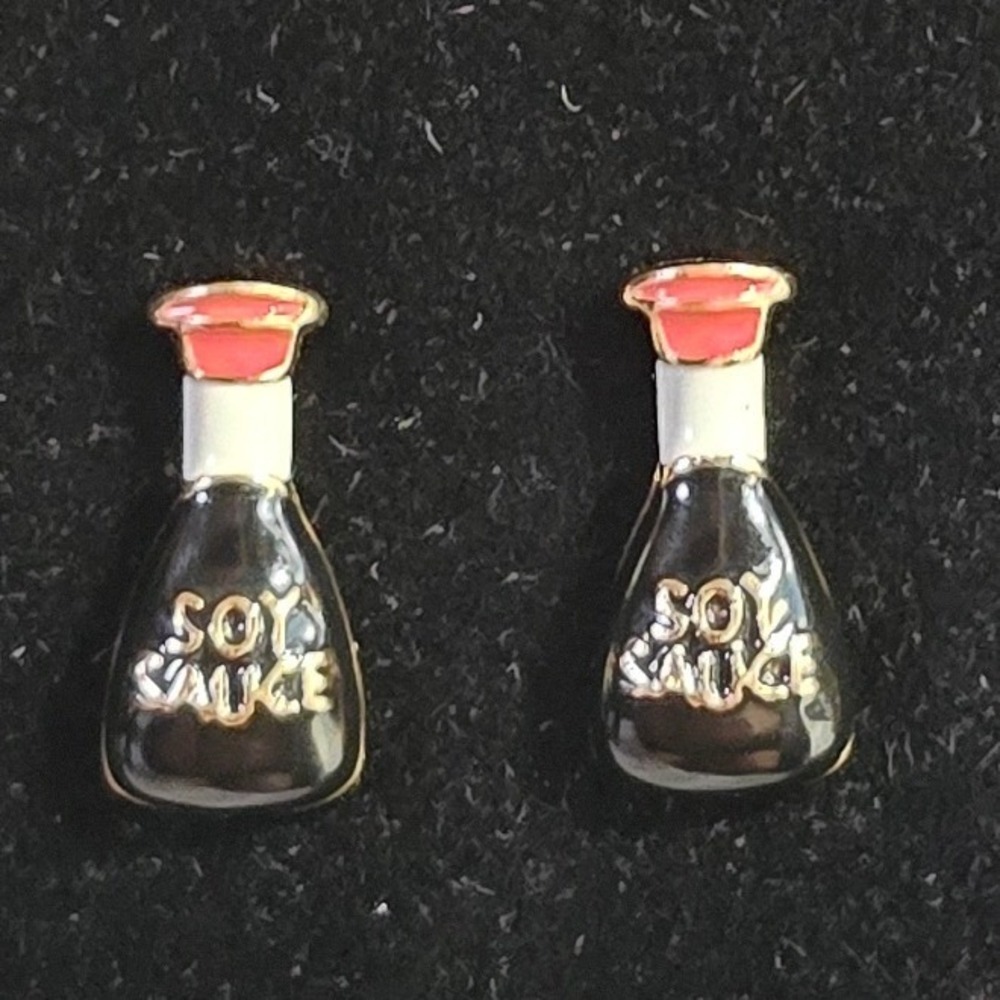 NEW set of black red enamel Soy Sauce Bottle Earrings mini sushi rice japan stud
